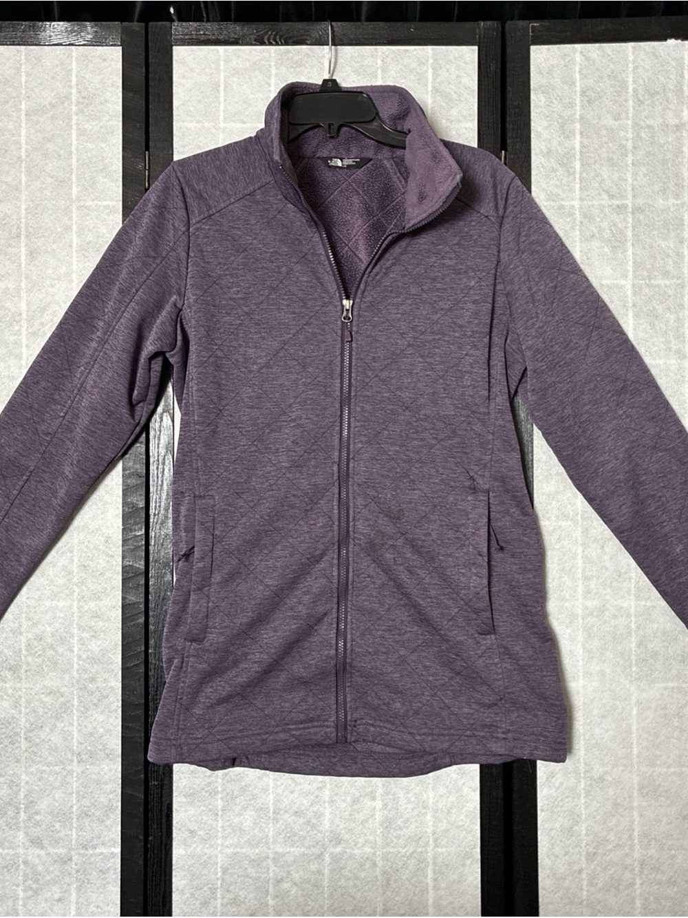 The North Face Women's Quilted Zip-Up Jacket - Purple